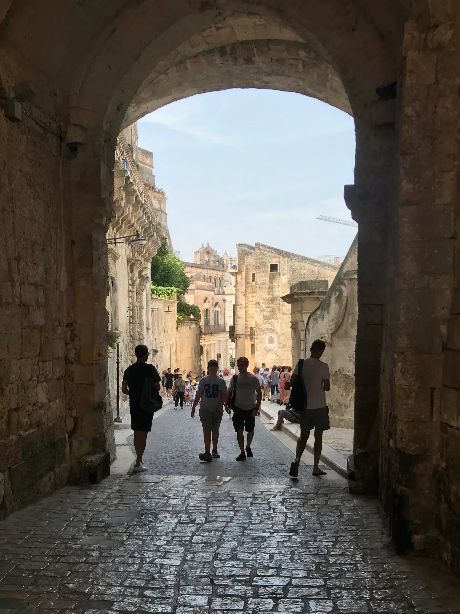 An arched passage on Via Muro